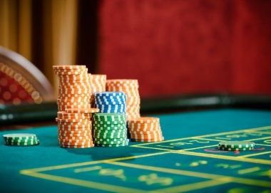 interslot live-dealer studio with multiple camera angles and professional lighting